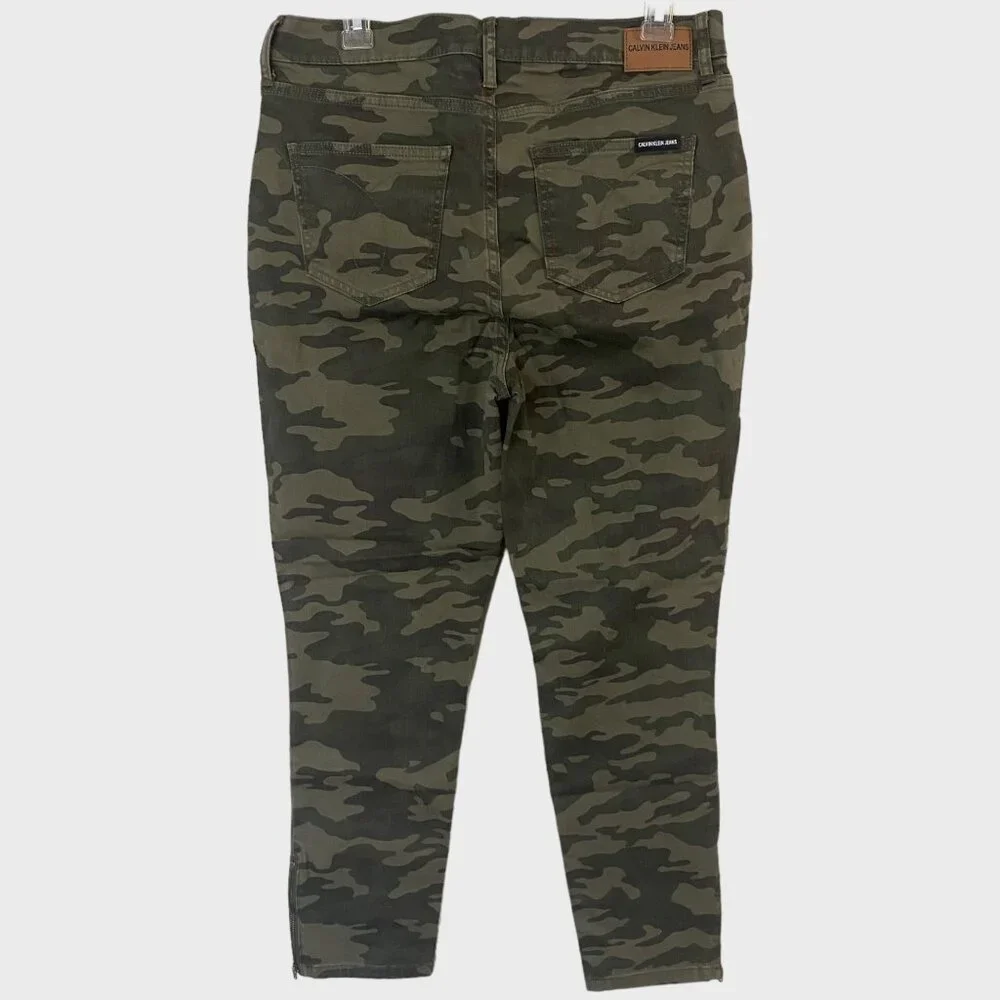 Calvin Klein Camo High-Rise Skinny Jeans Women's 31 Army Green Ankle-Zip Denim - Picture 3 of 11